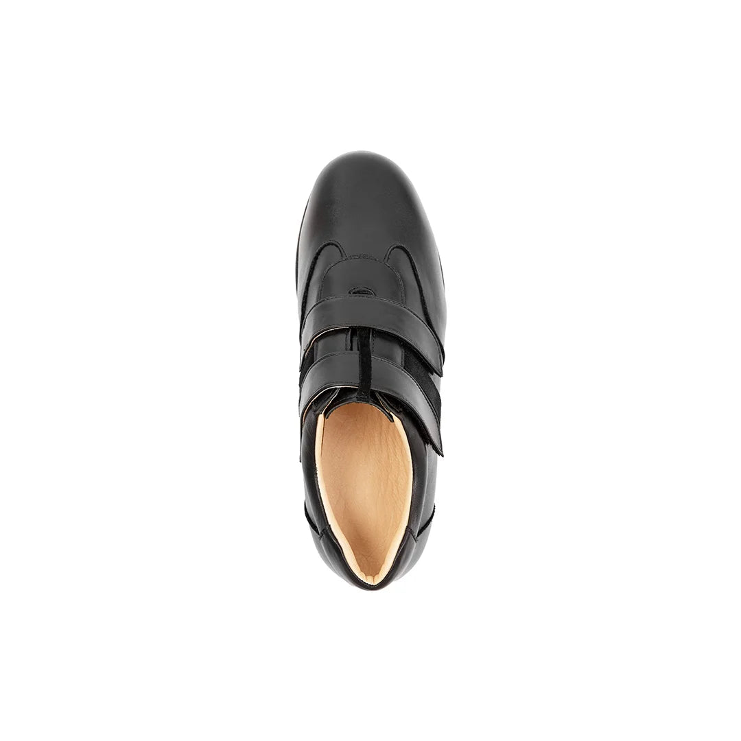 Women’s orthopedic trainers built for daily wear, offering balance and arch support – Luna footwear.