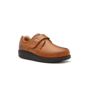 Men's tan extra wide diabetic shoes with a spacious fit and adjustable fastening.
