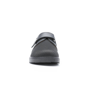 Front view of black Ashby men's extra wide mesh shoes with a roomy toe box and breathable design.