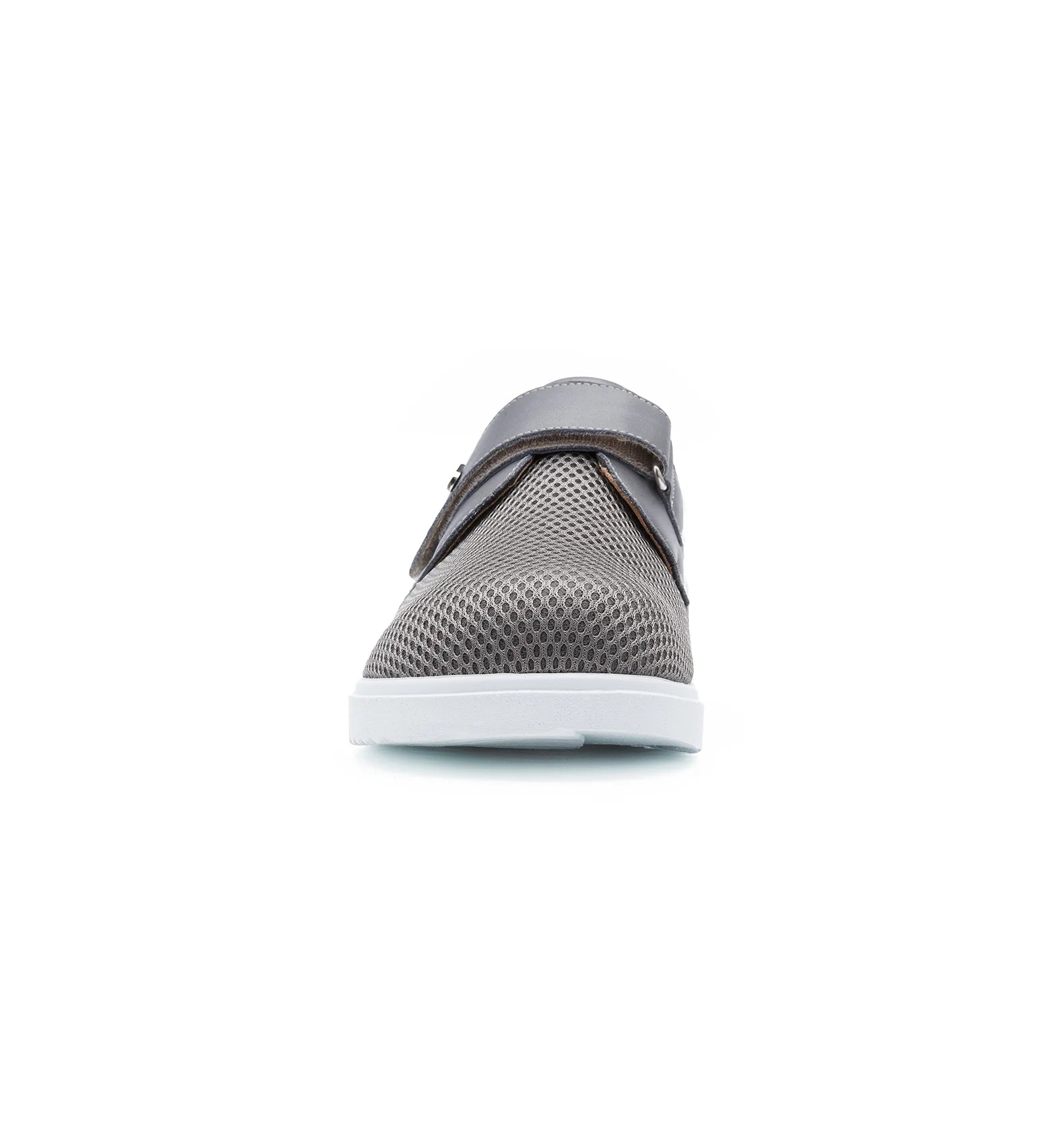 Front view of grey Ashby men's extra wide mesh shoes with a roomy toe box and breathable design