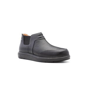 Men's black Chelsea boots with a wide fit design.