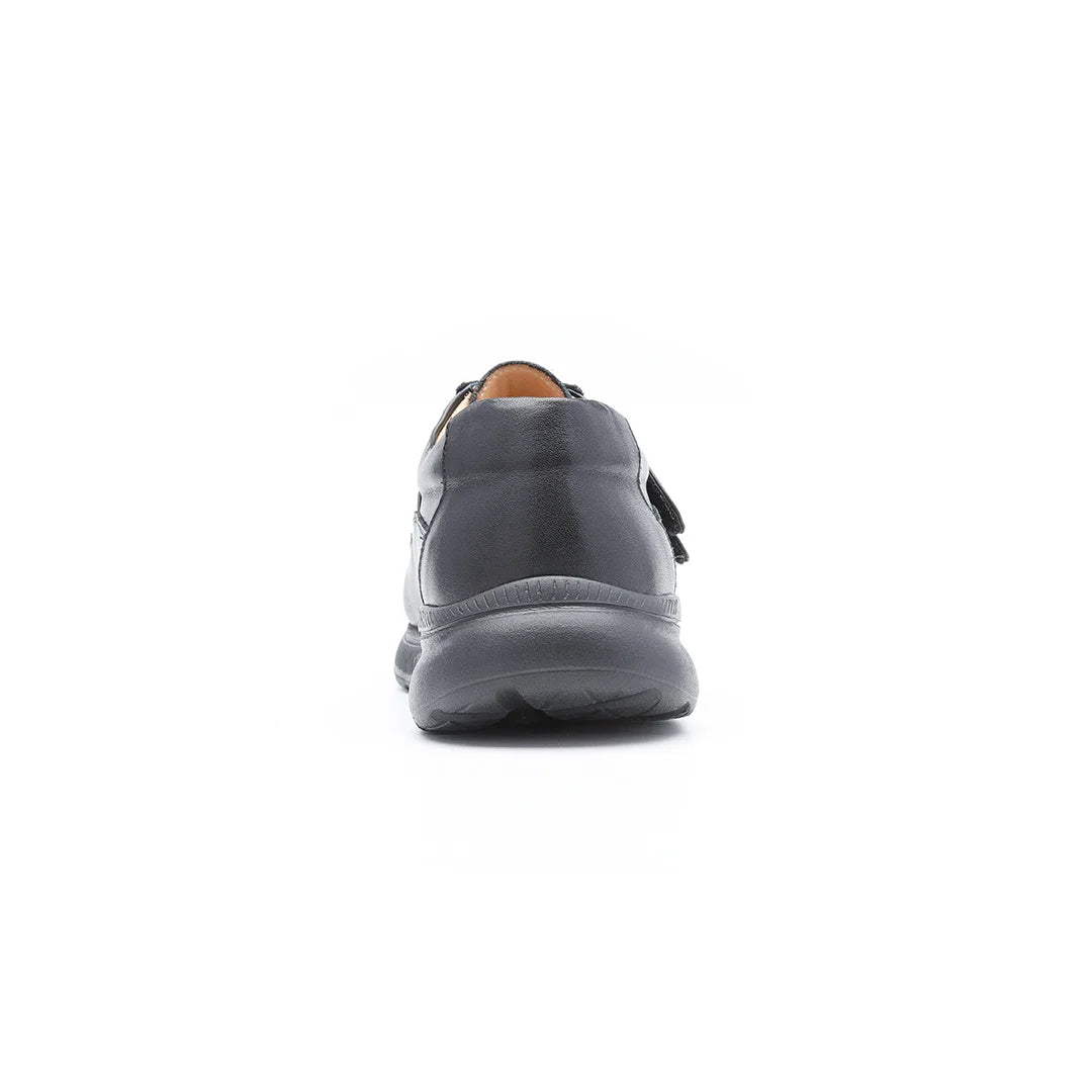 Men’s orthopedic diabetic comfort trainers in black with cushioned sole – Marlow model.