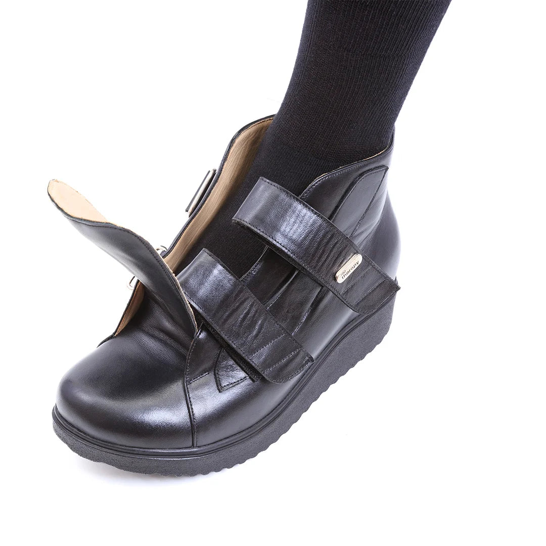 Orthopedic boots with wide opening from TDO Therapy, designed for easy wear and ankle support.